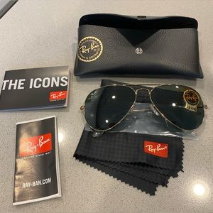 NEW Ray-Ban Aviator Sunglasses Polished Gold Frame Green G-15 Lens Classic